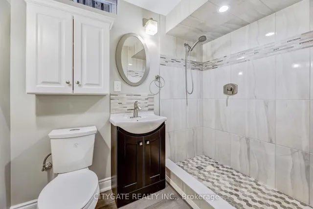 Additional image 34 of 24 Simpson Ave