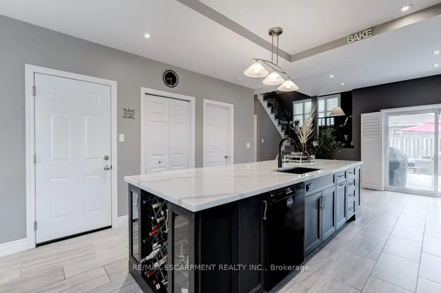 Additional image 6 of 62 Corinaldo Dr