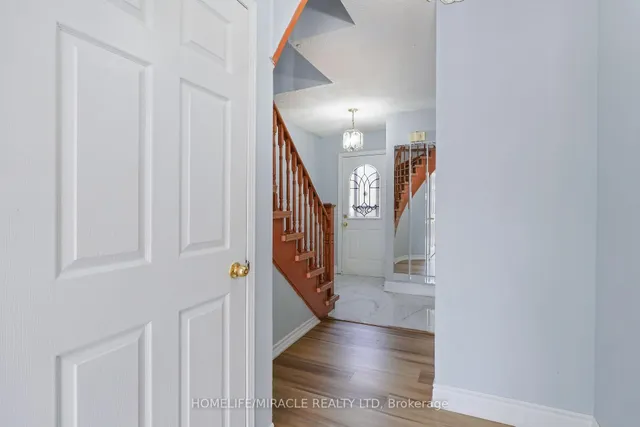 Additional image 4 of 27 Deerpark Cres