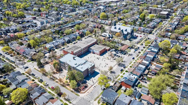 Additional image 39 of 808 Sammon Ave