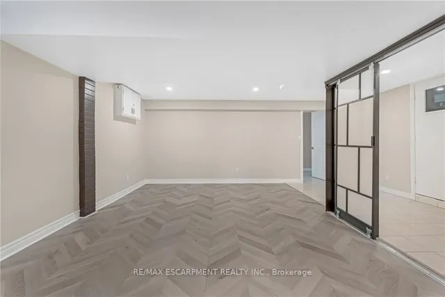 Additional image 37 of 36 Skylark Dr