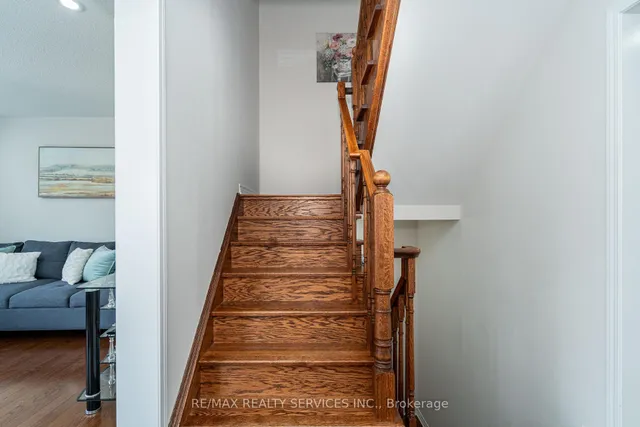 Additional image 31 of 23 Billiter Rd