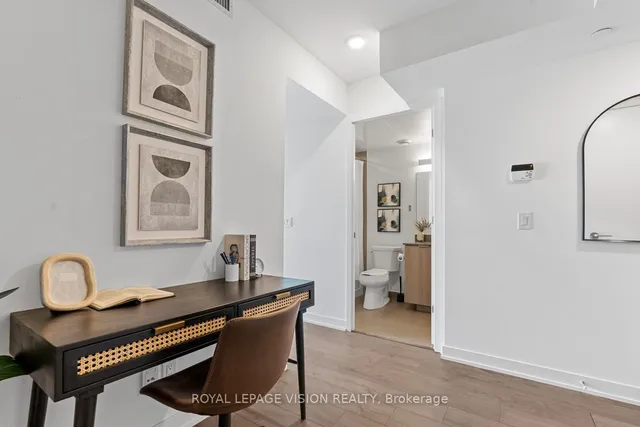 Additional image 13 of 501 Yonge St Unit 4508