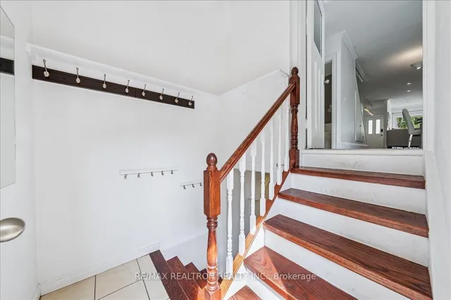 Additional image 37 of 17 Ranleigh Ave