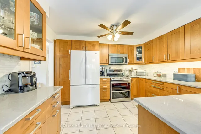 Additional image 21 of 5223 Fairford Cres Unit 57