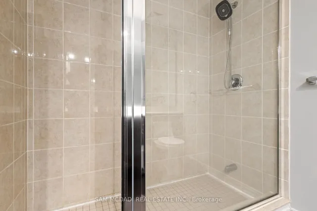 Additional image 18 of 60 Absolute Ave Unit 1807