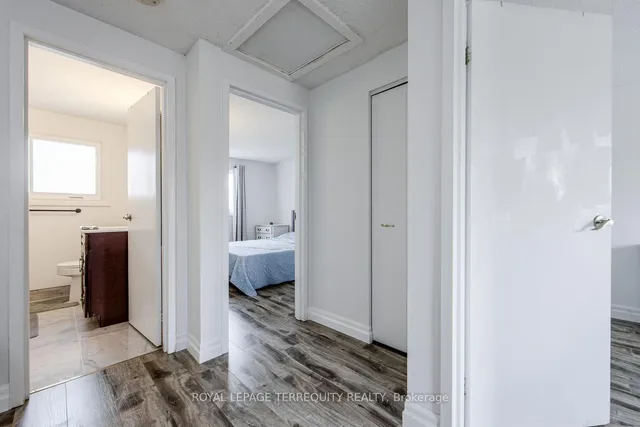 Additional image 17 of 33 Rochelle Ave Unit 51