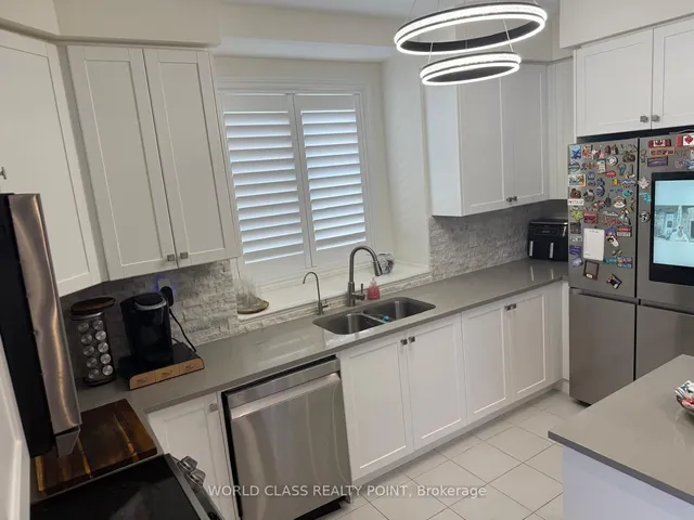 Additional image 12 of 3923 Koenig Rd