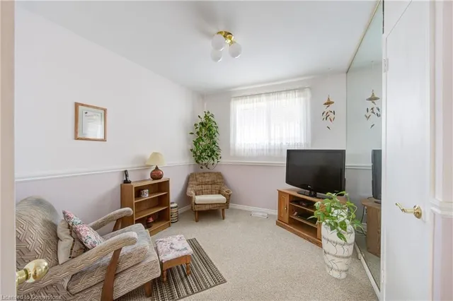 Additional image 20 of 53 Kingswood Dr