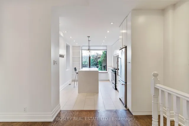 Additional image 10 of 520 Manning Ave