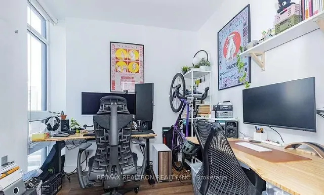 Additional image 12 of 210 Simcoe St Unit 704