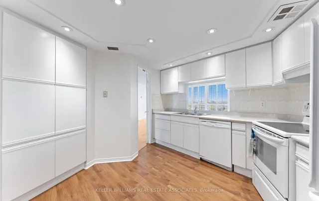 Additional image 14 of 2010 Islington Ave Unit 1102