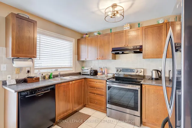 Additional image 15 of 433 Trudeau Dr