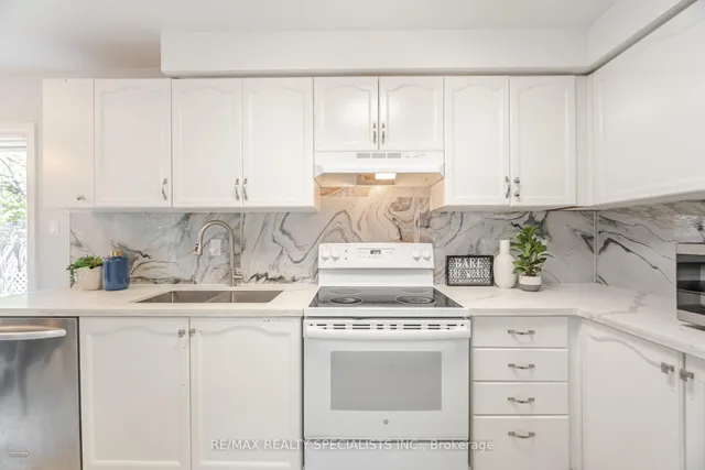 Additional image 13 of 44 Deforest Dr