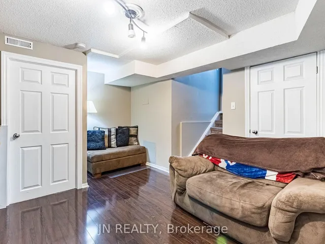 Additional image 7 of 79 Foster Cres Unit 79