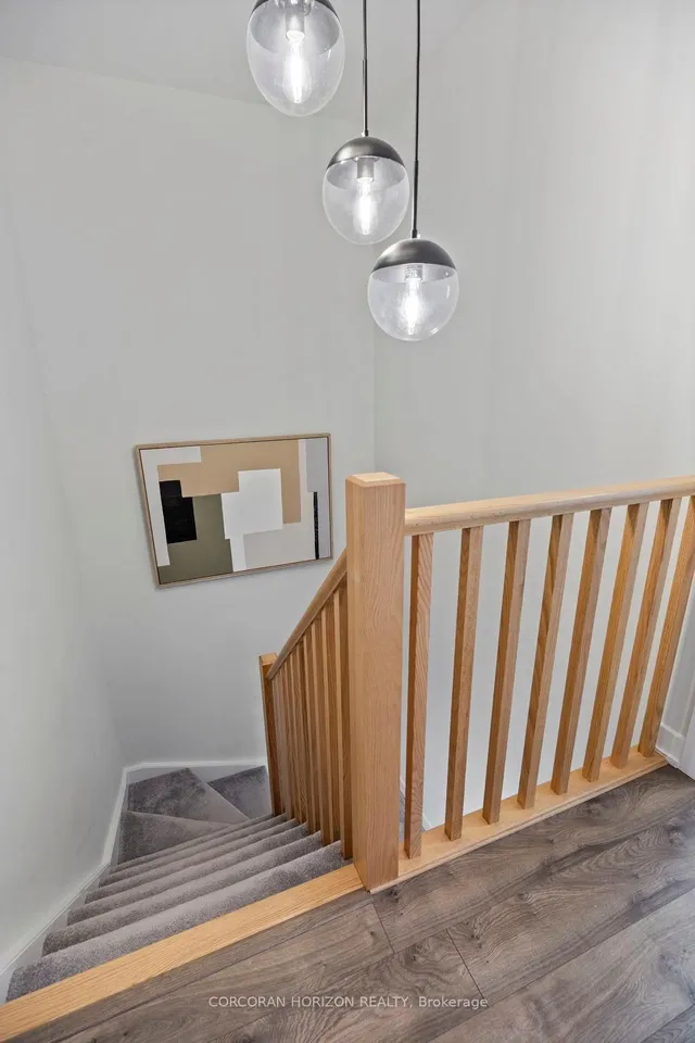 Additional image 18 of 70 Lanark Ave