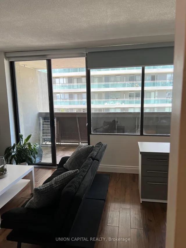 Additional image 11 of 720 Spadina Ave Unit 1011