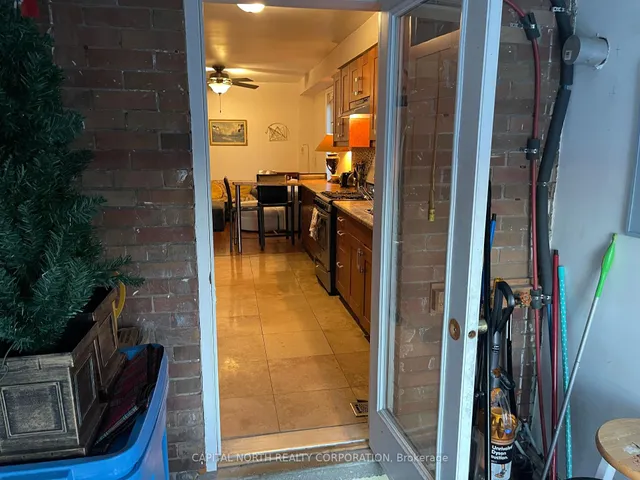 Additional image 8 of 1035 Dovercourt Rd