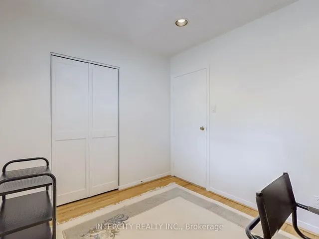 Additional image 36 of 26 Donnalyn Dr