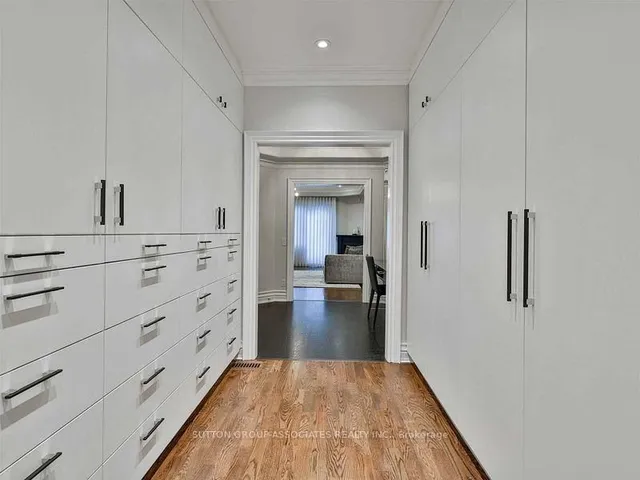 Additional image 25 of 31 Webster Ave