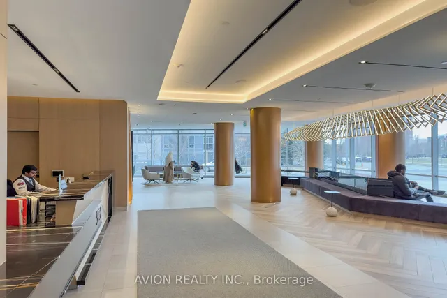 Additional image 16 of 225 Village Green Sq Unit 211