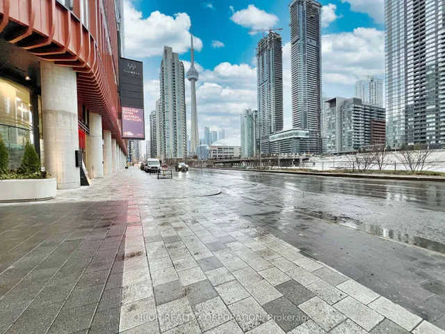 Additional image 2 of 470 Front St St Unit PH7