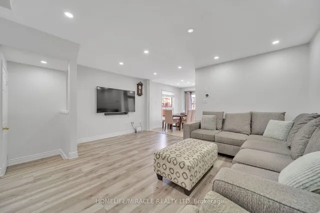 Additional image 12 of 90 Timbertop Cres