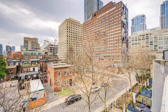 Additional image 37 of 23 Carlton St Unit 310