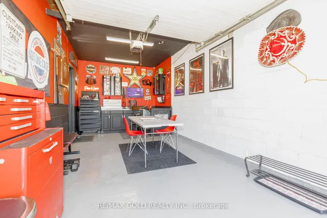 Additional image 41 of 37 Brookdale Cres