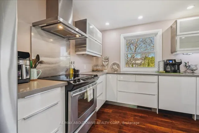 Additional image 13 of 2430 Cavendish Dr