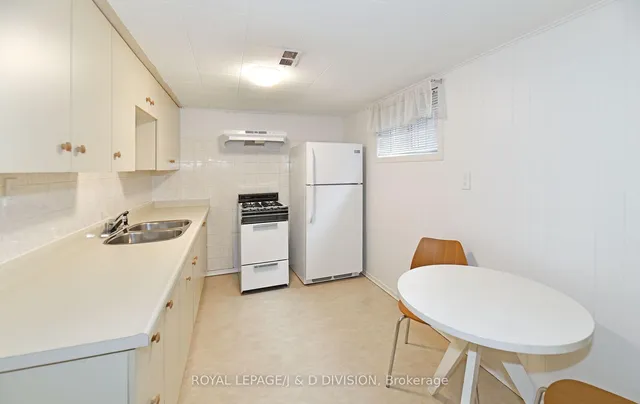 Additional image 8 of 19 Brian Ave