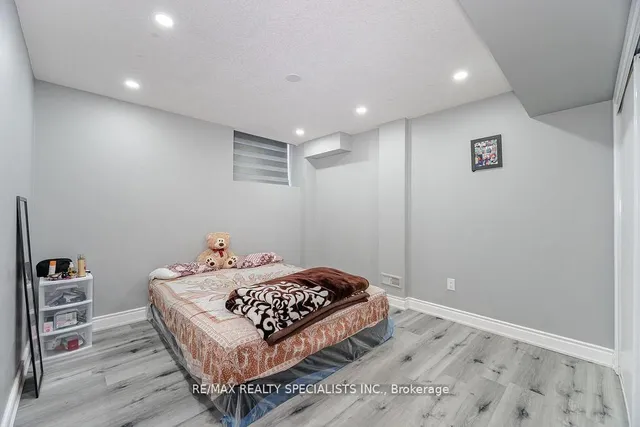 Additional image 40 of 52 Abercrombie Cres