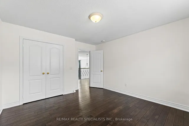 Additional image 33 of 14 Banks Dr