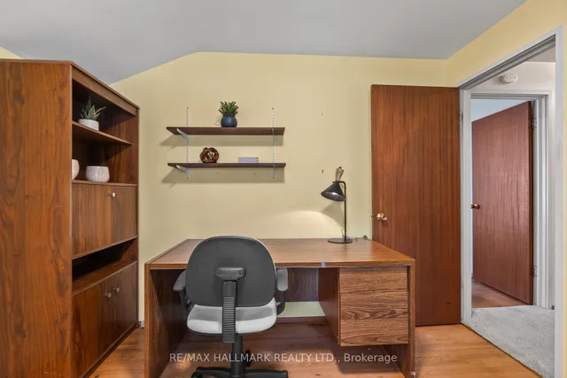 Additional image 19 of 27 Oakley Blvd