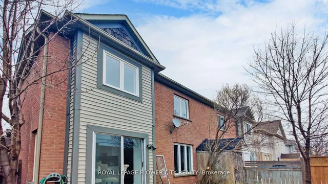 Additional image 39 of 101 Chipmunk Cres