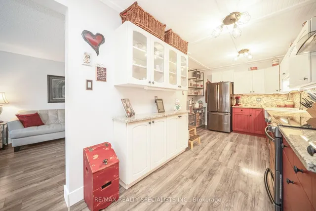 Additional image 14 of 72 Carisbrooke Crt