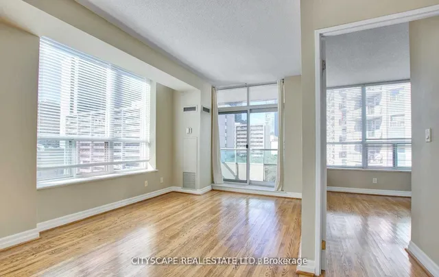 Additional image 19 of 70 Alexander St Unit 802