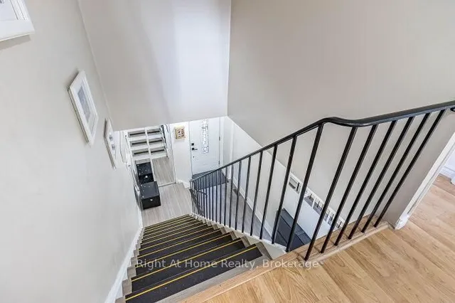 Additional image 25 of 1528 Lancaster Dr Unit 24