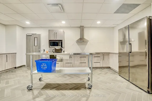 Additional image 44 of 45 Carlton St Unit 1209