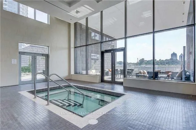 Additional image 13 of 121 McMahon Dr Unit 2010