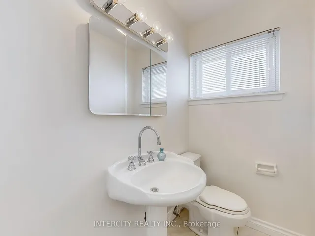 Additional image 37 of 26 Donnalyn Dr