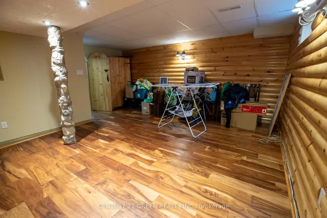 Additional image 11 of 26 Carisbrooke Crt Unit 26