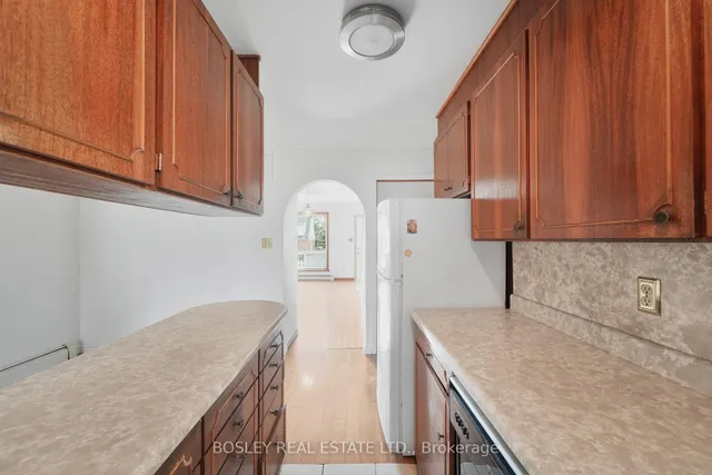 Additional image 16 of 96 Furnival Rd