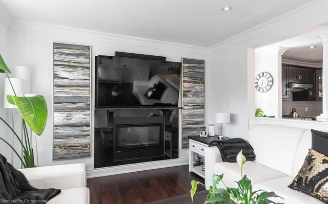 Additional image 11 of 7320 Dickenson Rd