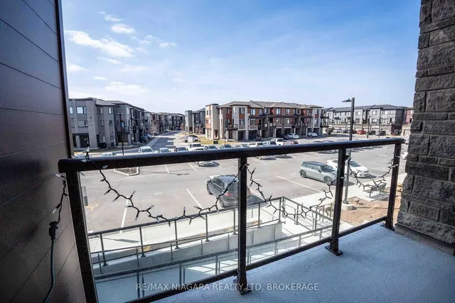 Additional image 35 of 600 North Service Rd Unit 202