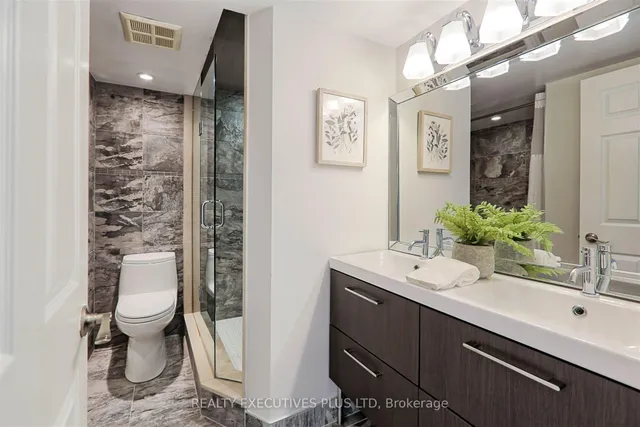 Additional image 13 of 98 Redpath Ave Unit 9