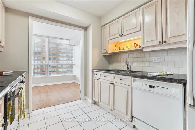 Additional image 10 of 1276 Maple Crossing Blvd Unit 1009