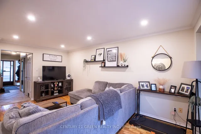 Additional image 30 of 26 Carisbrooke Crt Unit 26