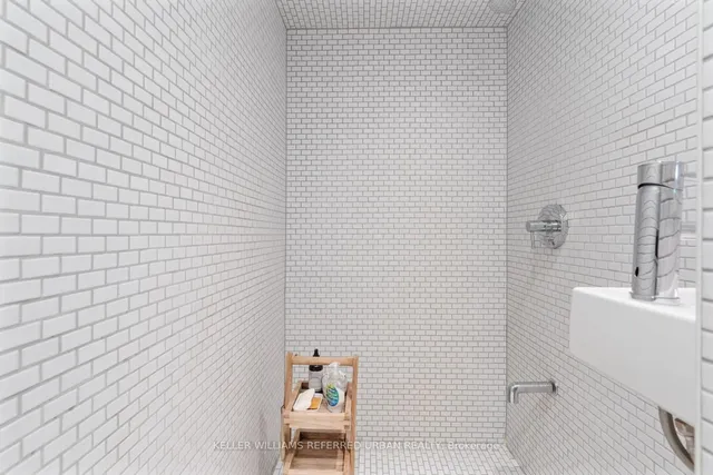 Additional image 32 of 1370 Davenport Rd