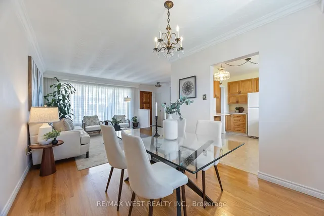 Additional image 10 of 588 Hyacinthe Blvd